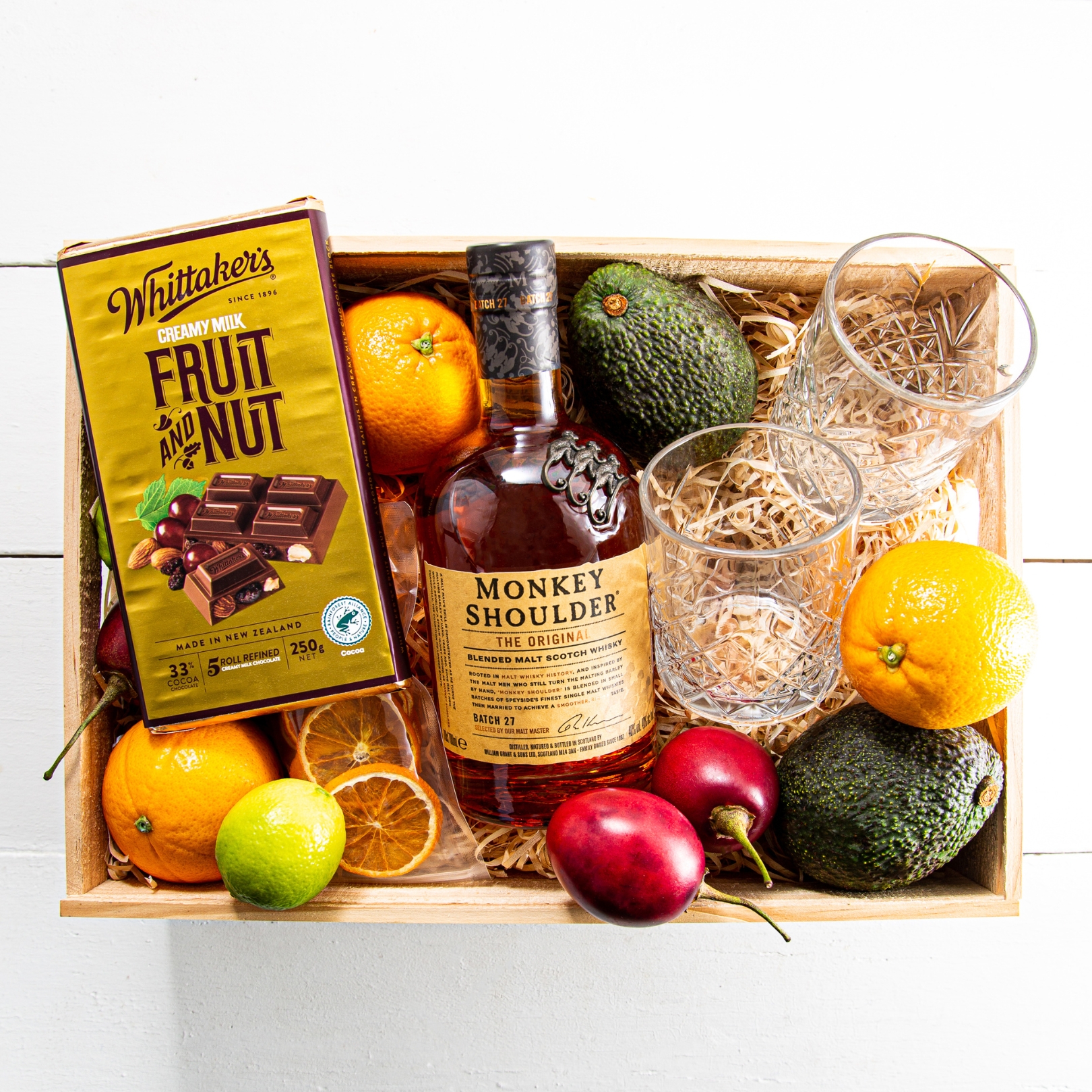 Buy The Whiskey Lover - Whiskey, Chocolate & Fruit Gift Box Online NZ