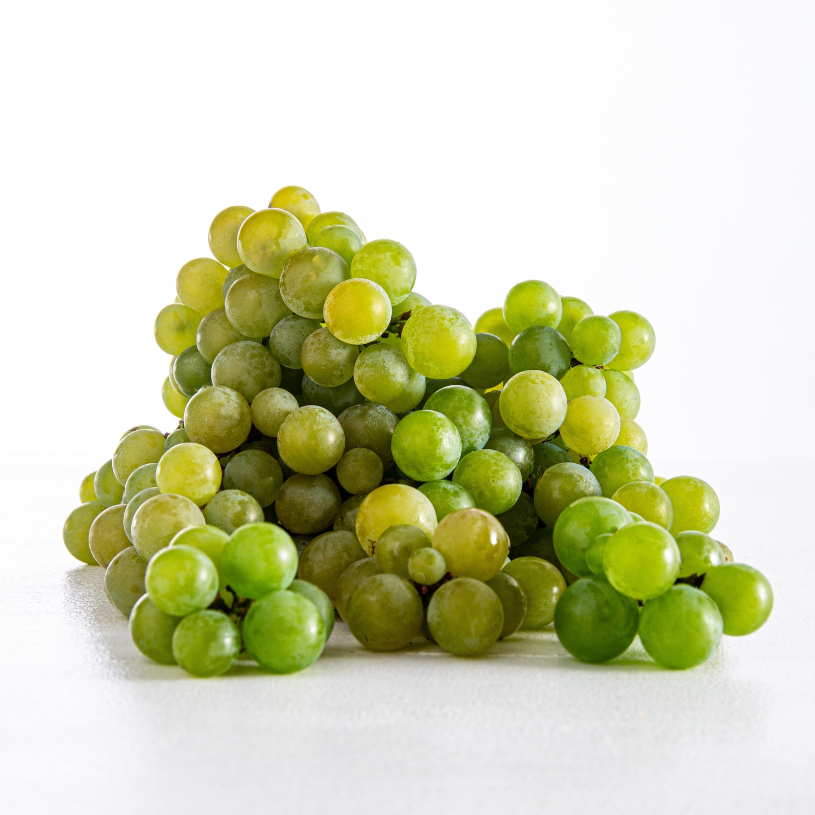 Buy Grapes - White Diamond Online NZ - Twisted Citrus